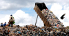 Má gestão de resíduos sólidos transforma países em lixões do mundo